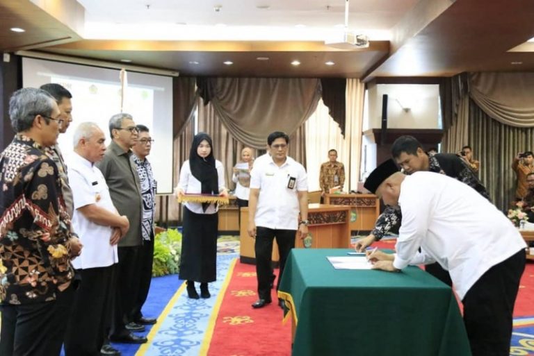 PEMPROV KALTIM KERJASAMA KANWIL DJP KALTIMTARA, ISMIATI UNGKAPKAN UPAYA STRATEGIS OPTIMALISASI PENERIMAAN PAJAK